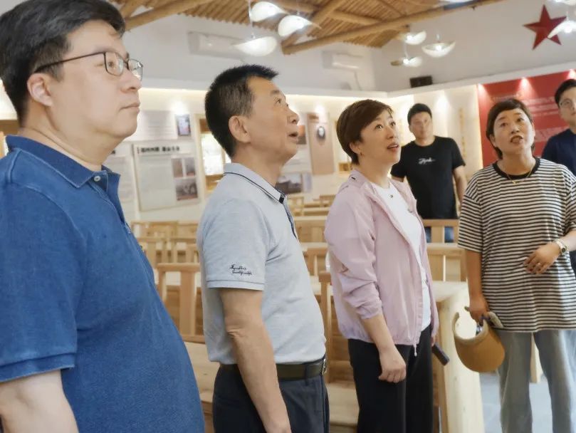 寧興控股與山下莊村開展結(jié)對共建暨“七一”幫扶慰問活動(dòng)